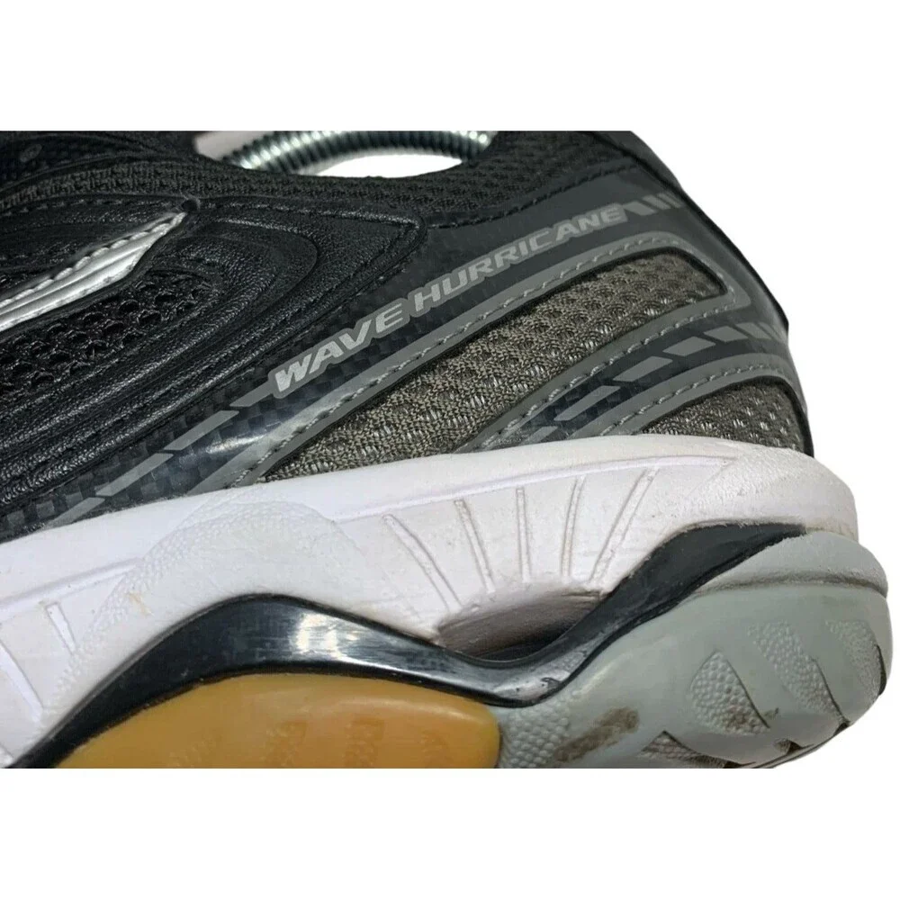 Mizuno women wave